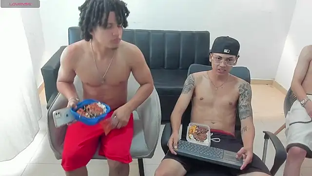 samxx_muscle webcam
