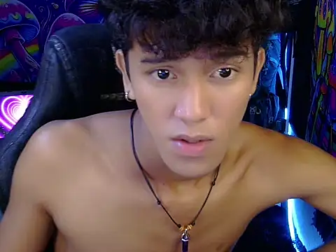 hugekenbigcock webcam