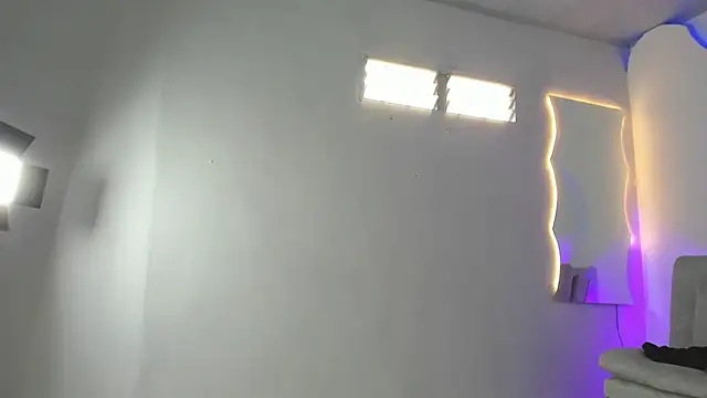 ArohomLester_ webcam