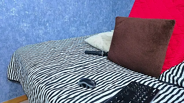 Malia_fox webcam