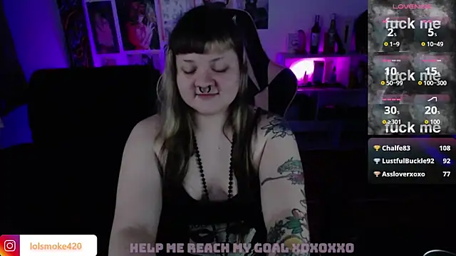 Bdsm_and_fries webcam