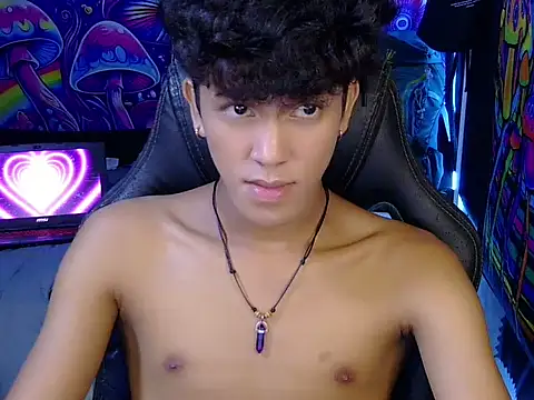 hugekenbigcock webcam
