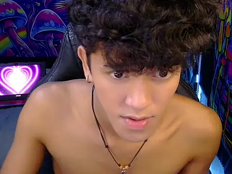 hugekenbigcock webcam