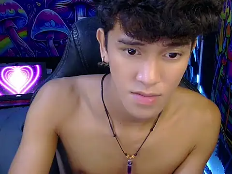 hugekenbigcock webcam