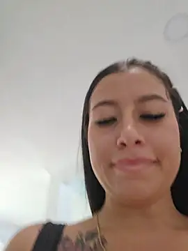 Luisa_Madrid webcam