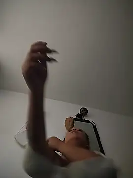You-sexy-starr webcam