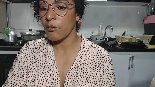 kateleyagrey webcam