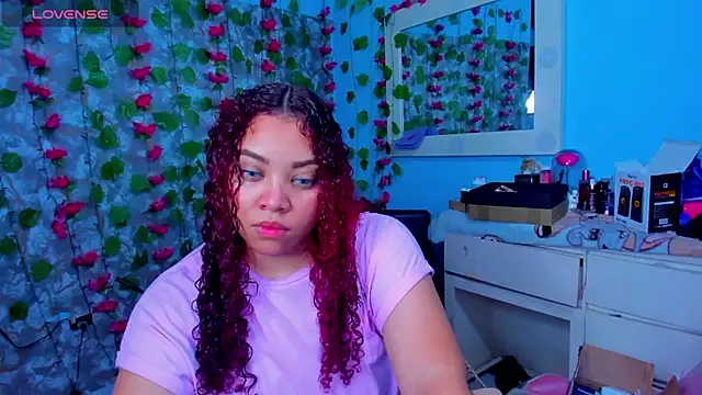 AngelaCoffee anal and squirt cam