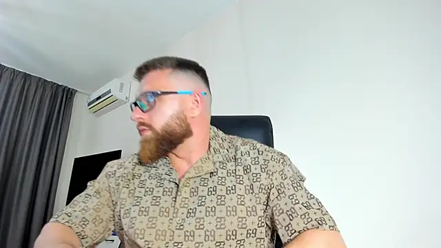 Findom_guy webcam