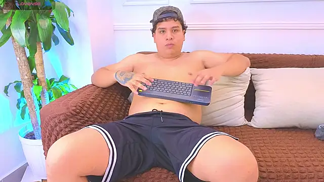 Naim_Bennetsex webcam