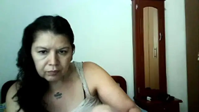 Madurita81 webcam
