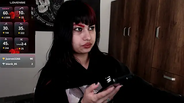 Little-Lucifer webcam