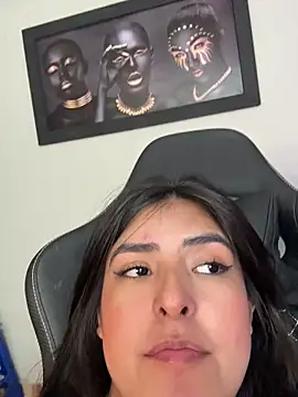 kim_zaratte webcam