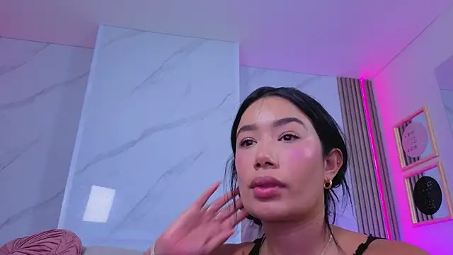 Chlooee__ webcam