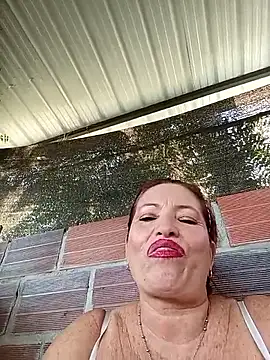 Sexy-Woman-Mature webcam