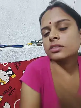 Hot-Riya001 webcam