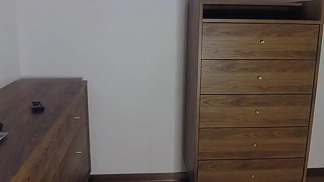 Miss-85 webcam