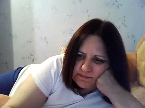 LockyCharm111 webcam