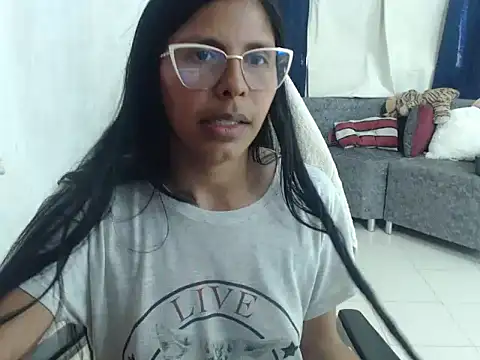 CashFlow_Lady webcam