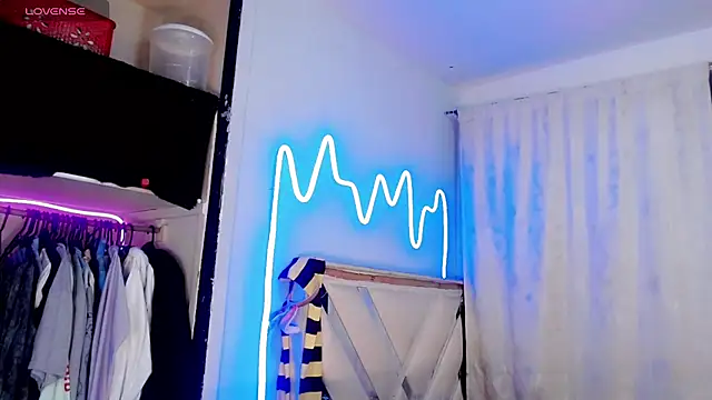 Xyara_lv webcam