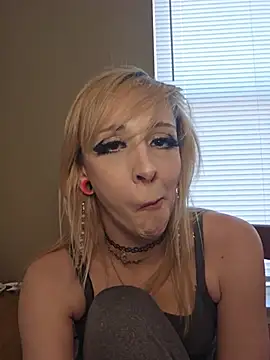 AmethystFoxx webcam