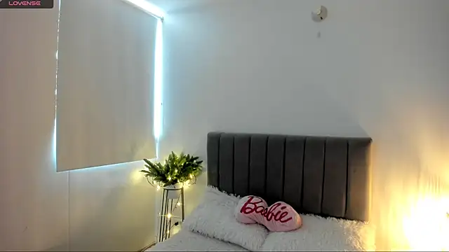 sophie_connors webcam