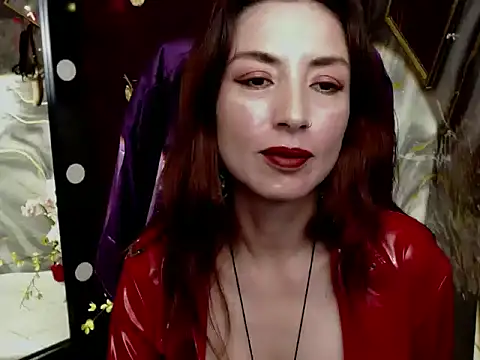 Queenscarlettsecret live sex cam