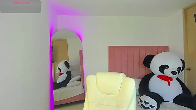 Janettcruz webcam