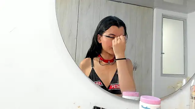 pinky_f00x webcam