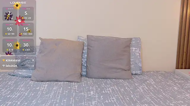 liz_merchan webcam