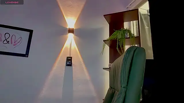 MarcellaGriffin webcam
