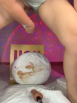 MaryJey webcam