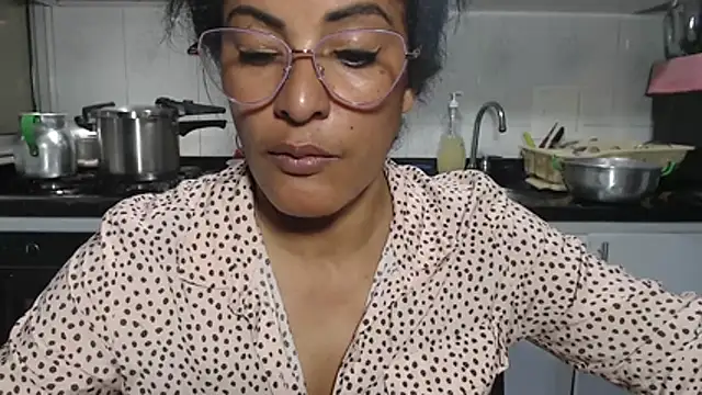 kateleyagrey webcam