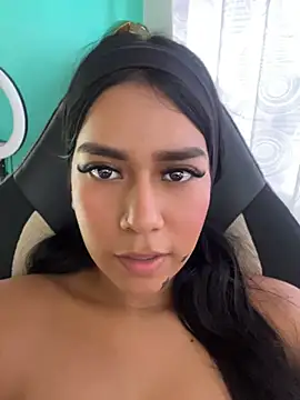 ALANAH_KITTY webcam