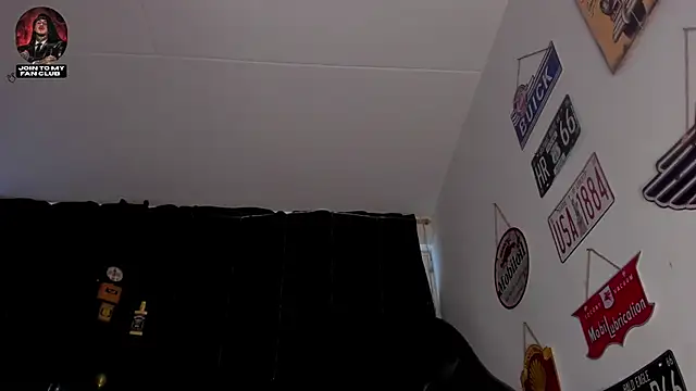 the_beast_master_ webcam