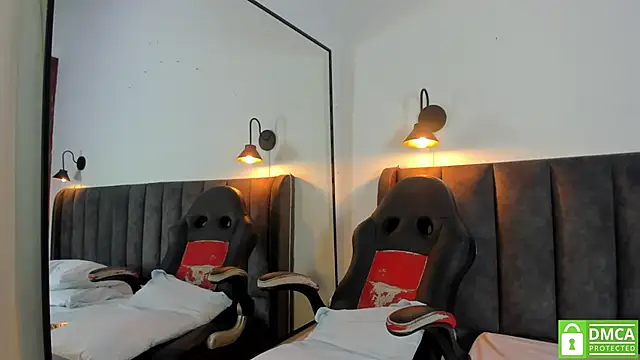 Ava_Bonny webcam