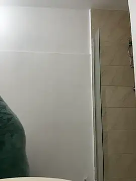Alahia_Betancurr webcam