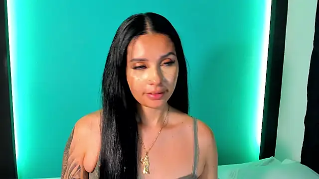 Emma_AH webcam