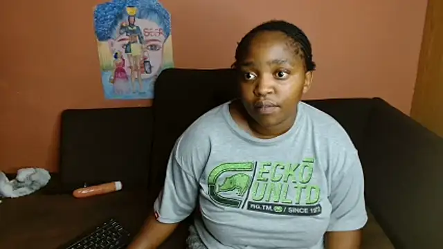 African_Busty webcam