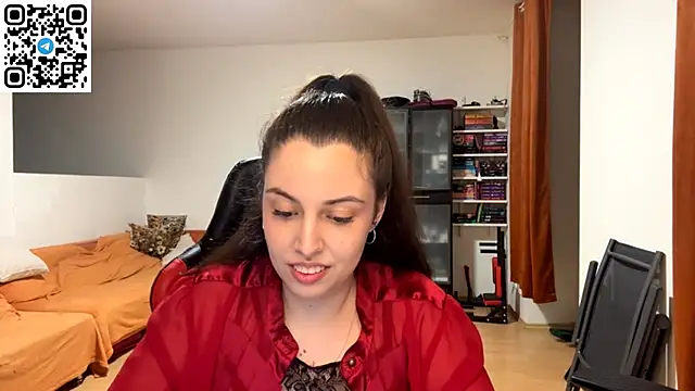 SweetFenomen67 webcam