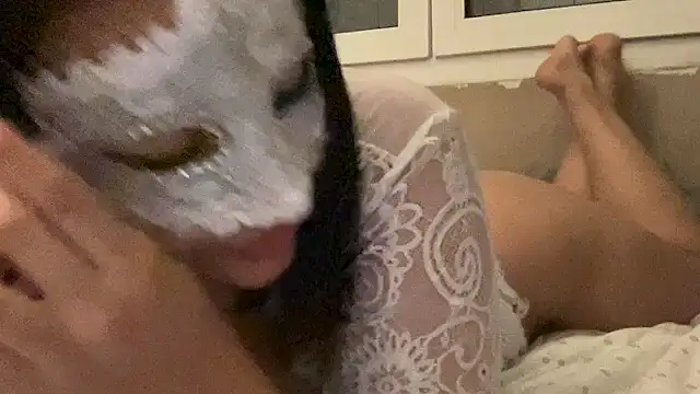 Mariah_off webcam