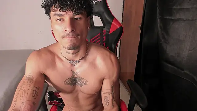 Thomas_Fit1 live sex cam