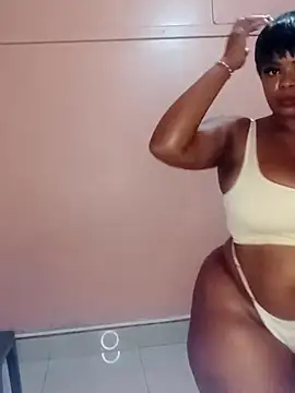 Luciouslips00 webcam