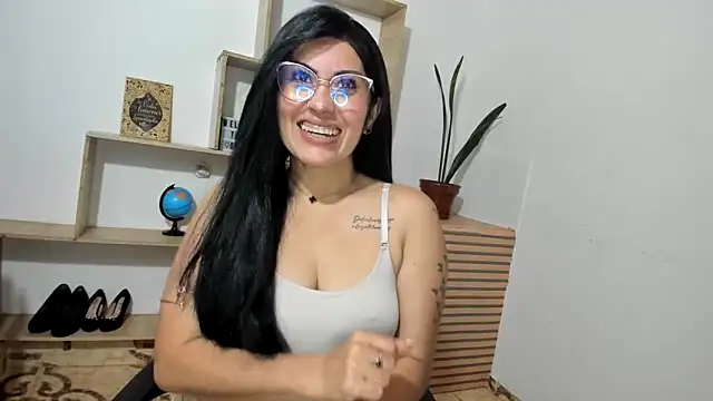 Tania_mature webcam
