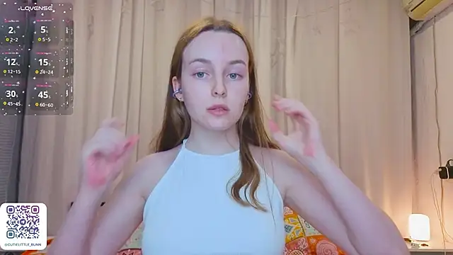 bae_cake_ webcam