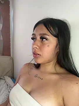 scarlett_pinkk1 webcam