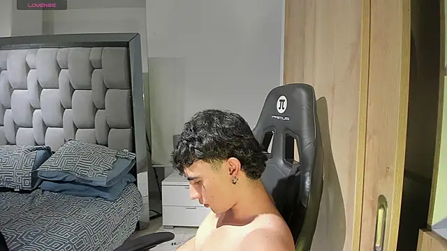 zack_lenox webcam