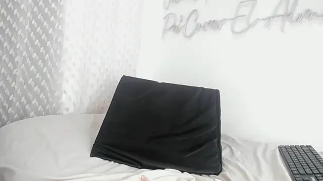 brillit-squirt webcam