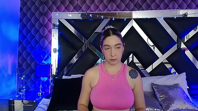 victoriaa_lee_ webcam