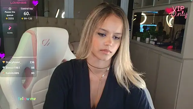 Stacy_Tyler sloppy blowjob show